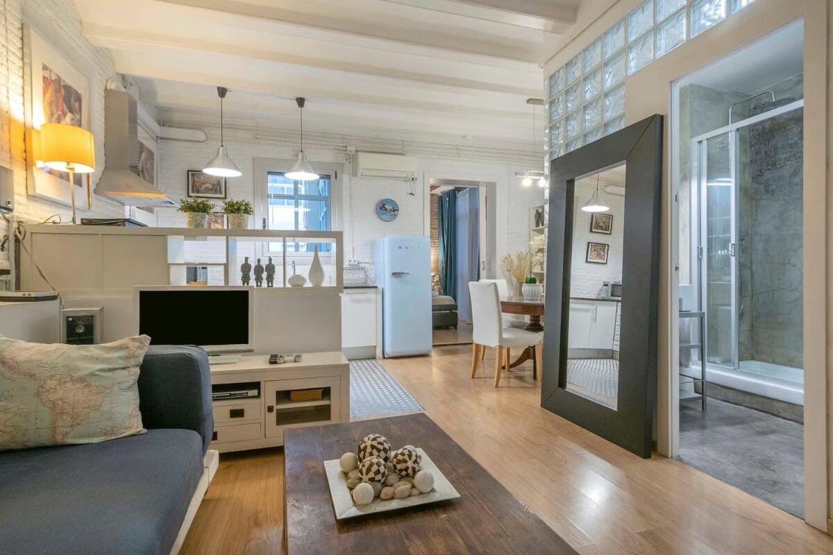 Exclusive 2 Bedroom Apartment In The City Center Barcelona Eksteriør bilde