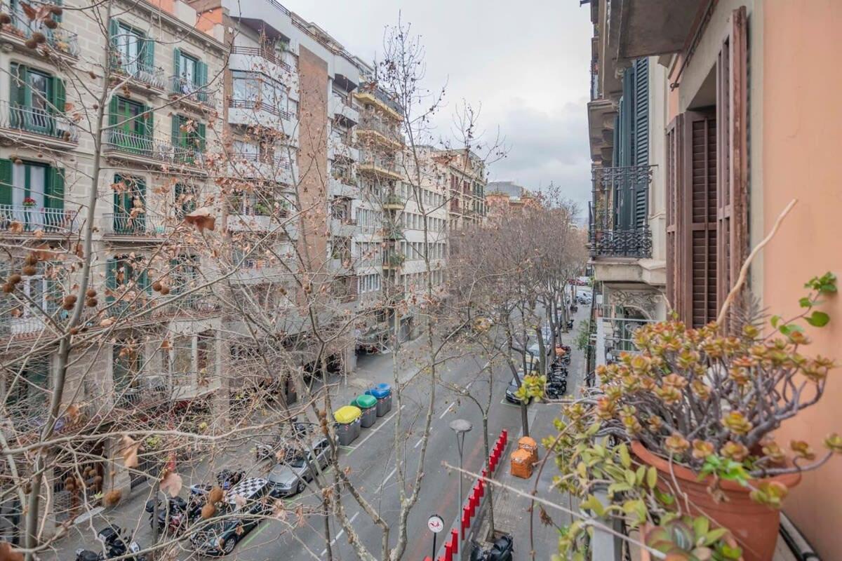 Exclusive 2 Bedroom Apartment In The City Center Barcelona Eksteriør bilde