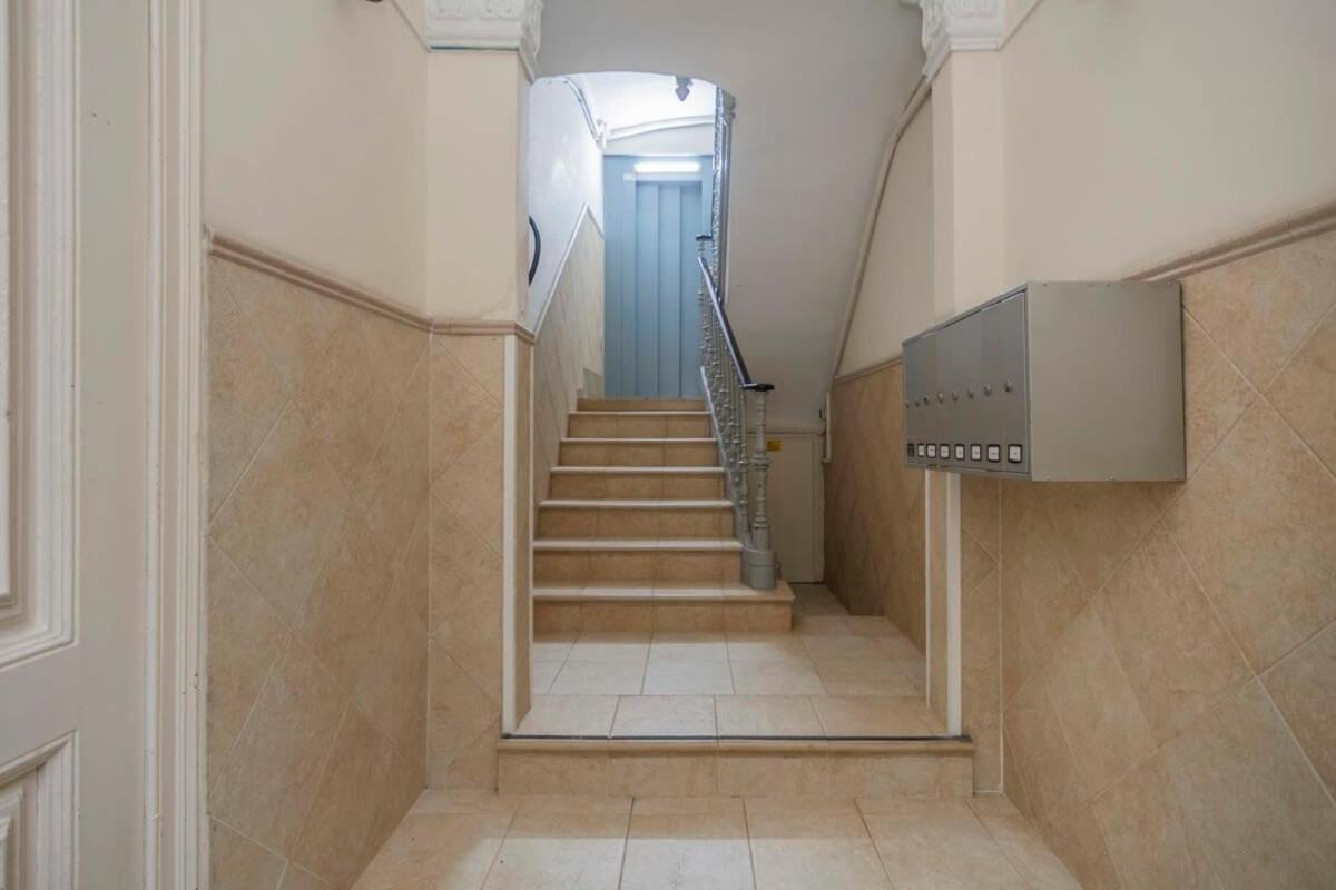 Exclusive 2 Bedroom Apartment In The City Center Barcelona Eksteriør bilde