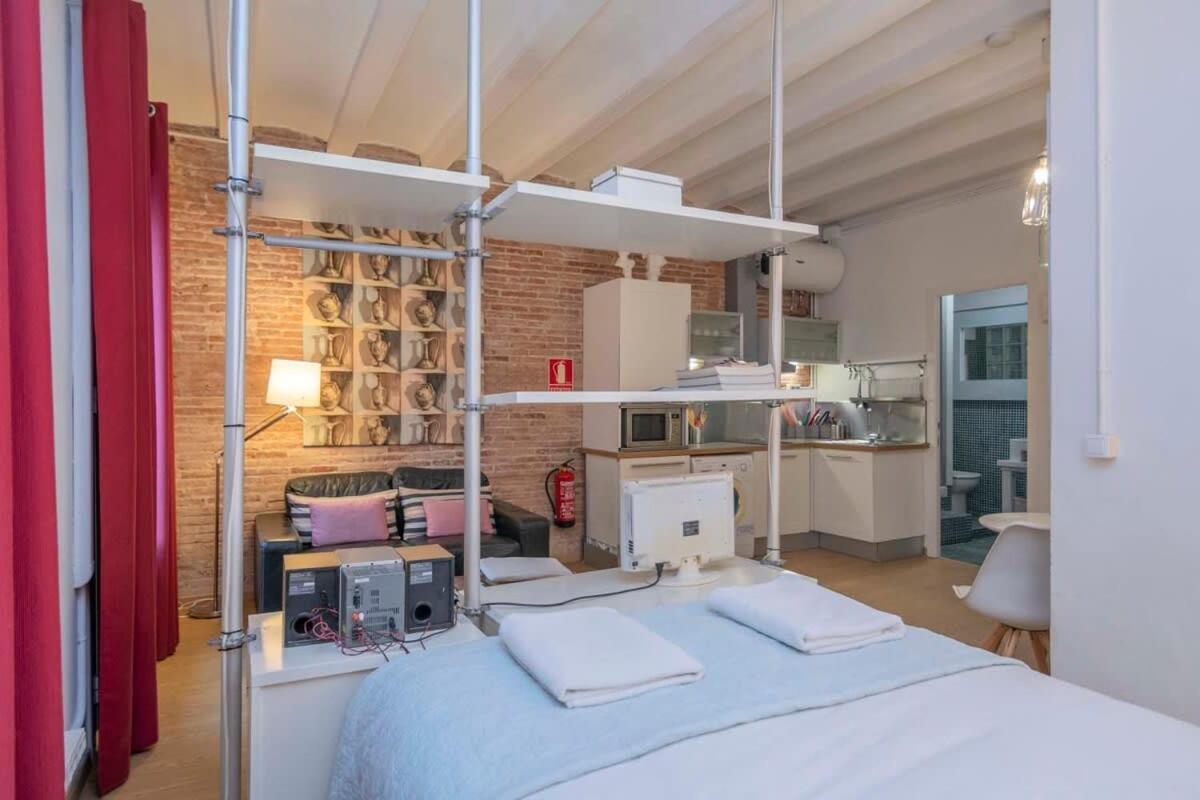 Exclusive 2 Bedroom Apartment In The City Center Barcelona Eksteriør bilde