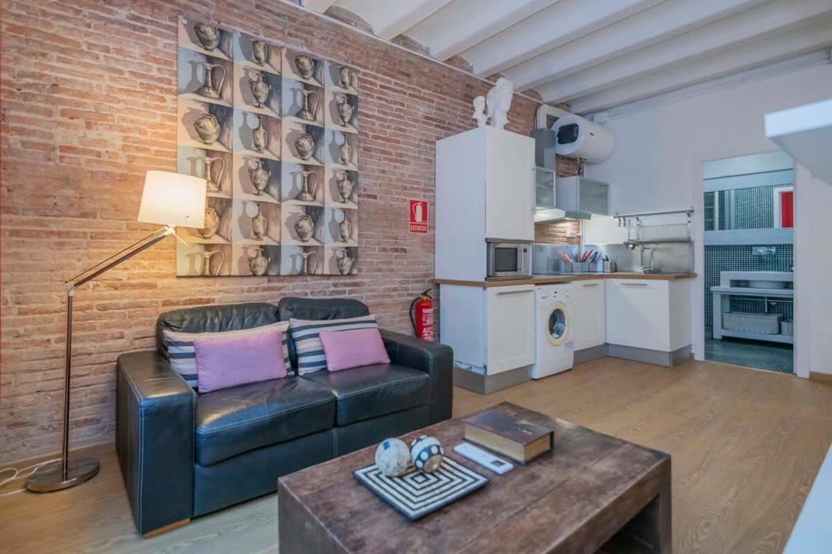 Exclusive 2 Bedroom Apartment In The City Center Barcelona Eksteriør bilde