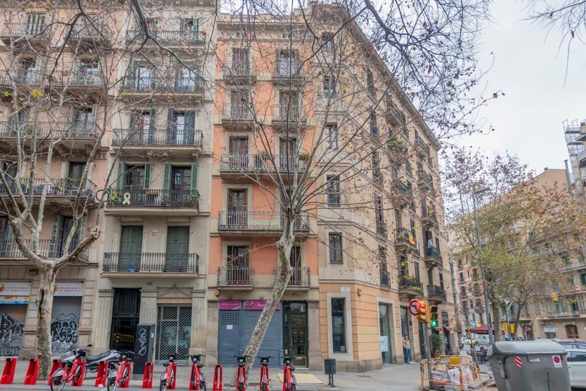 Exclusive 2 Bedroom Apartment In The City Center Barcelona Eksteriør bilde