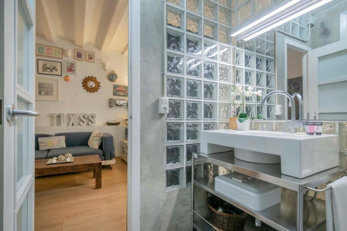 Exclusive 2 Bedroom Apartment In The City Center Barcelona Eksteriør bilde